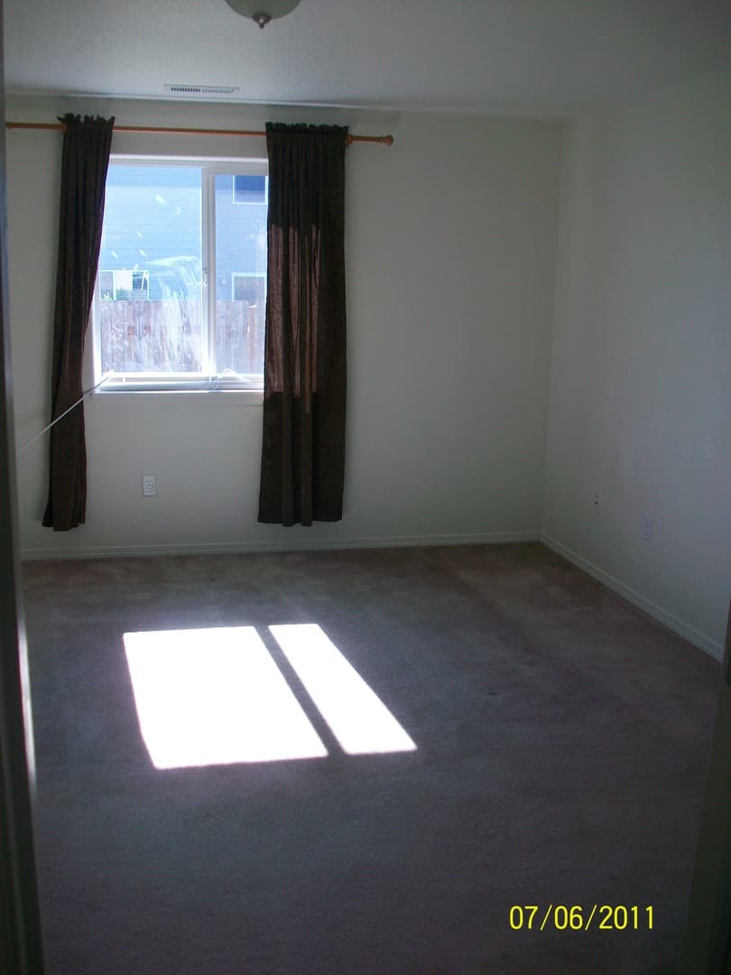 McMinnville House: 3557 NE Hembree St.