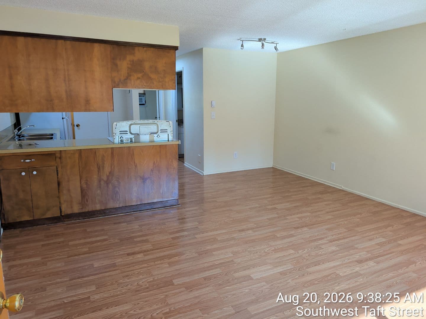 McMinnville Apartment: 848 SW Taft St