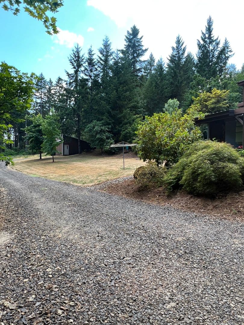 Yamhill House: 15301 NW Moores Valley Rd