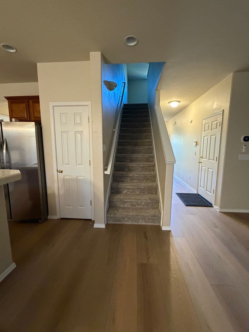 Newberg House: 413 Roger Smith Dr.