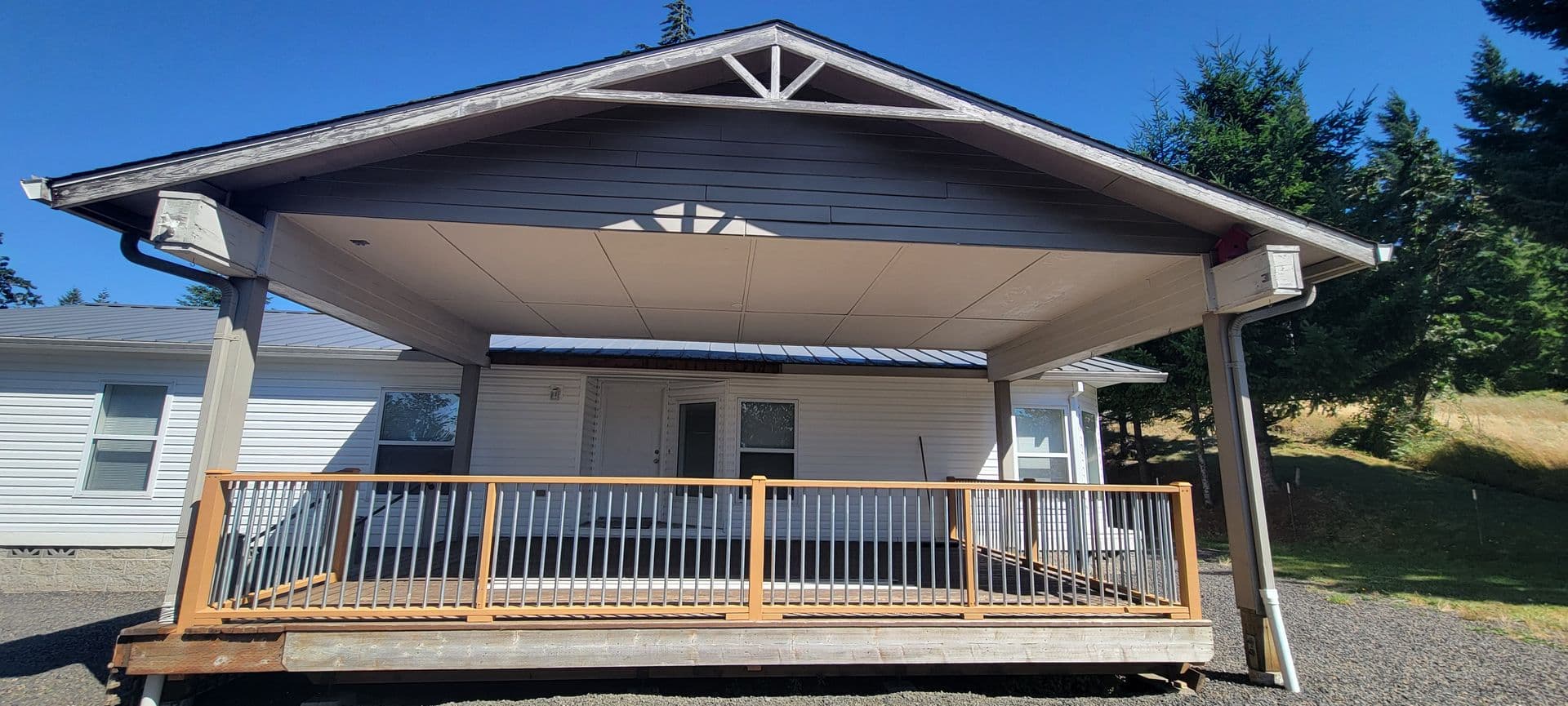 Sheridan House: 8090 Sawtell Rd