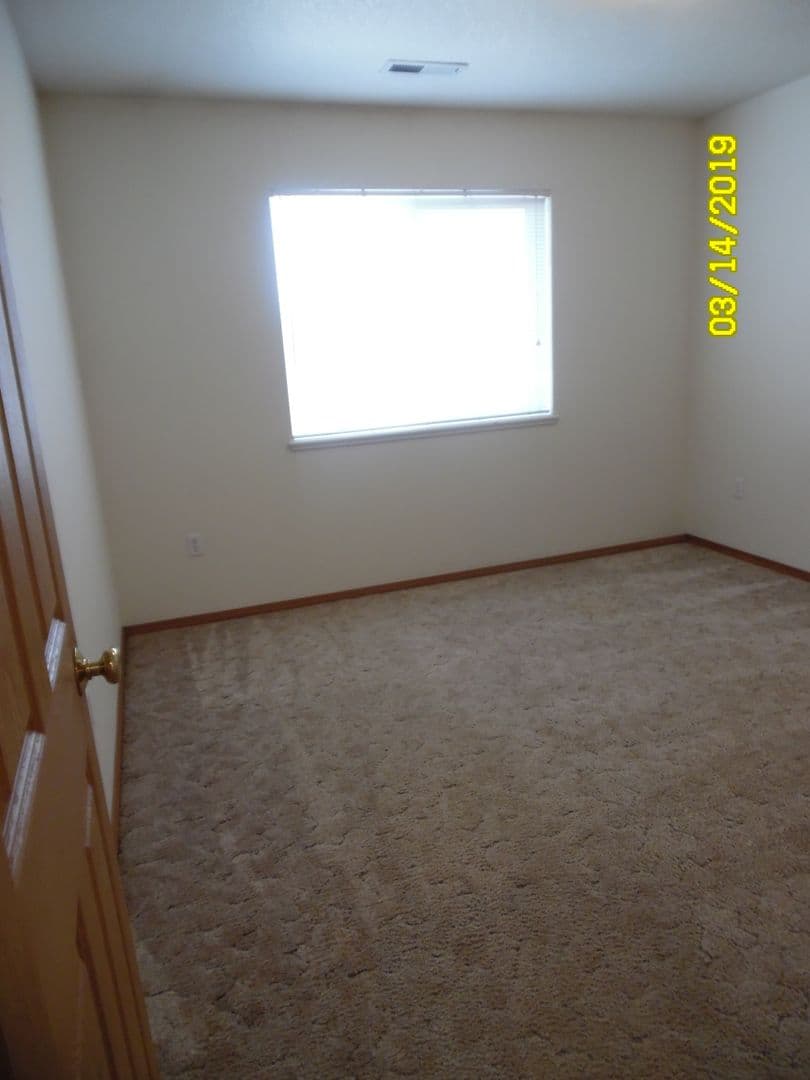 McMinnville Apartment: 1624-32 SW Fellows St.