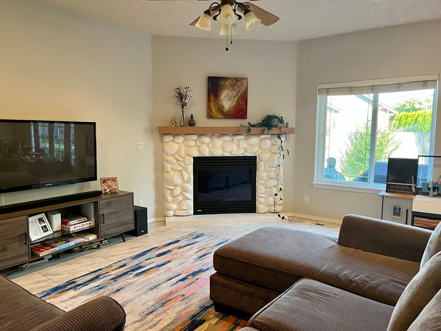 McMinnville House: 2383 NW Victoria Ct