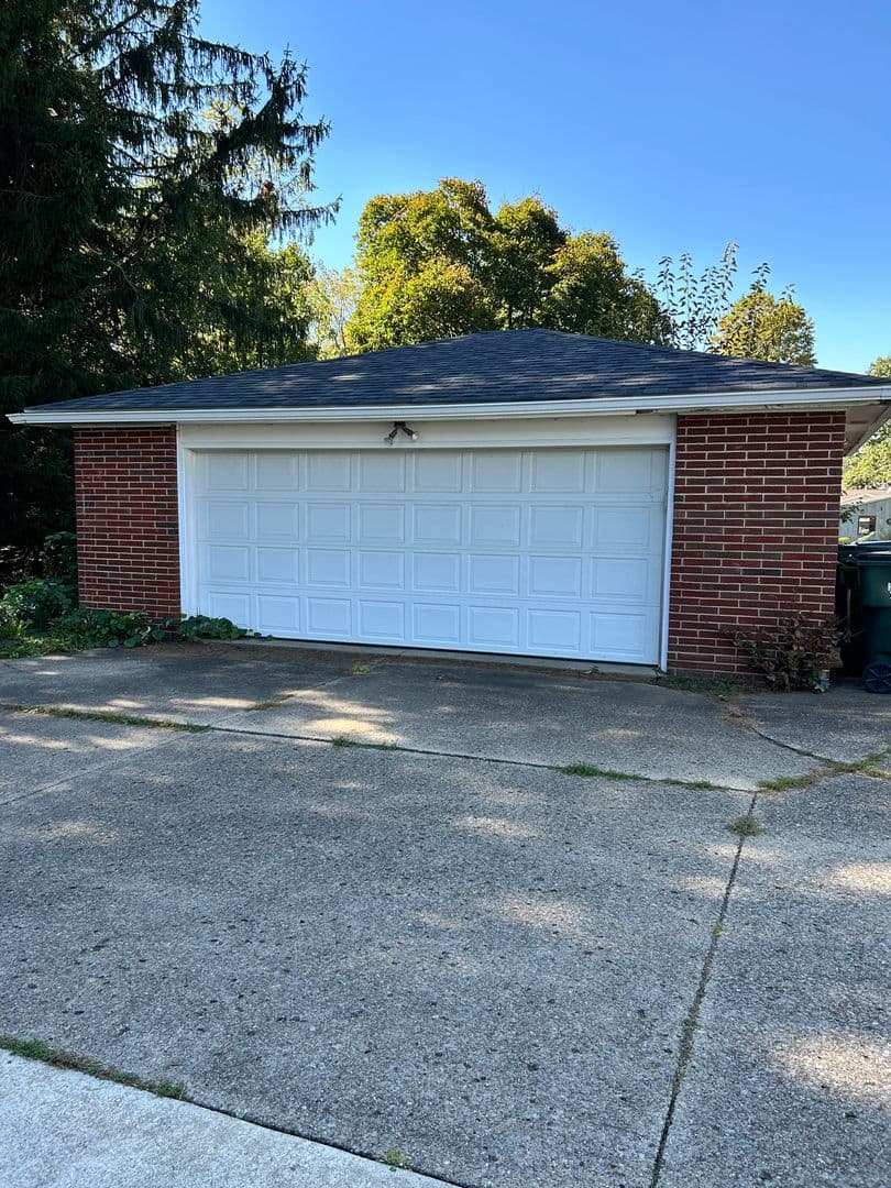 Orrville House: 1404 Harding Avenue