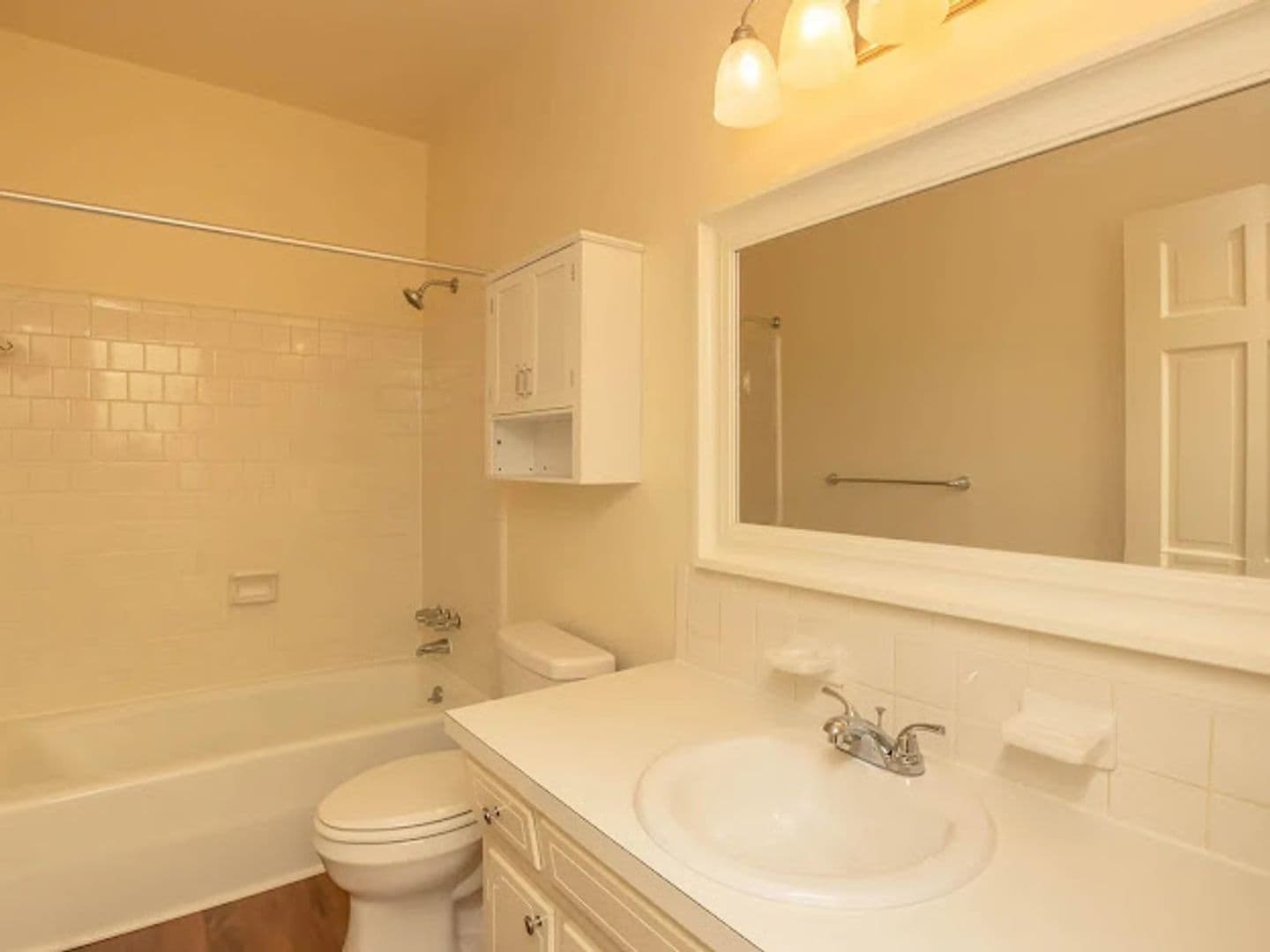 Danville Apartment: 240 Lady Astor