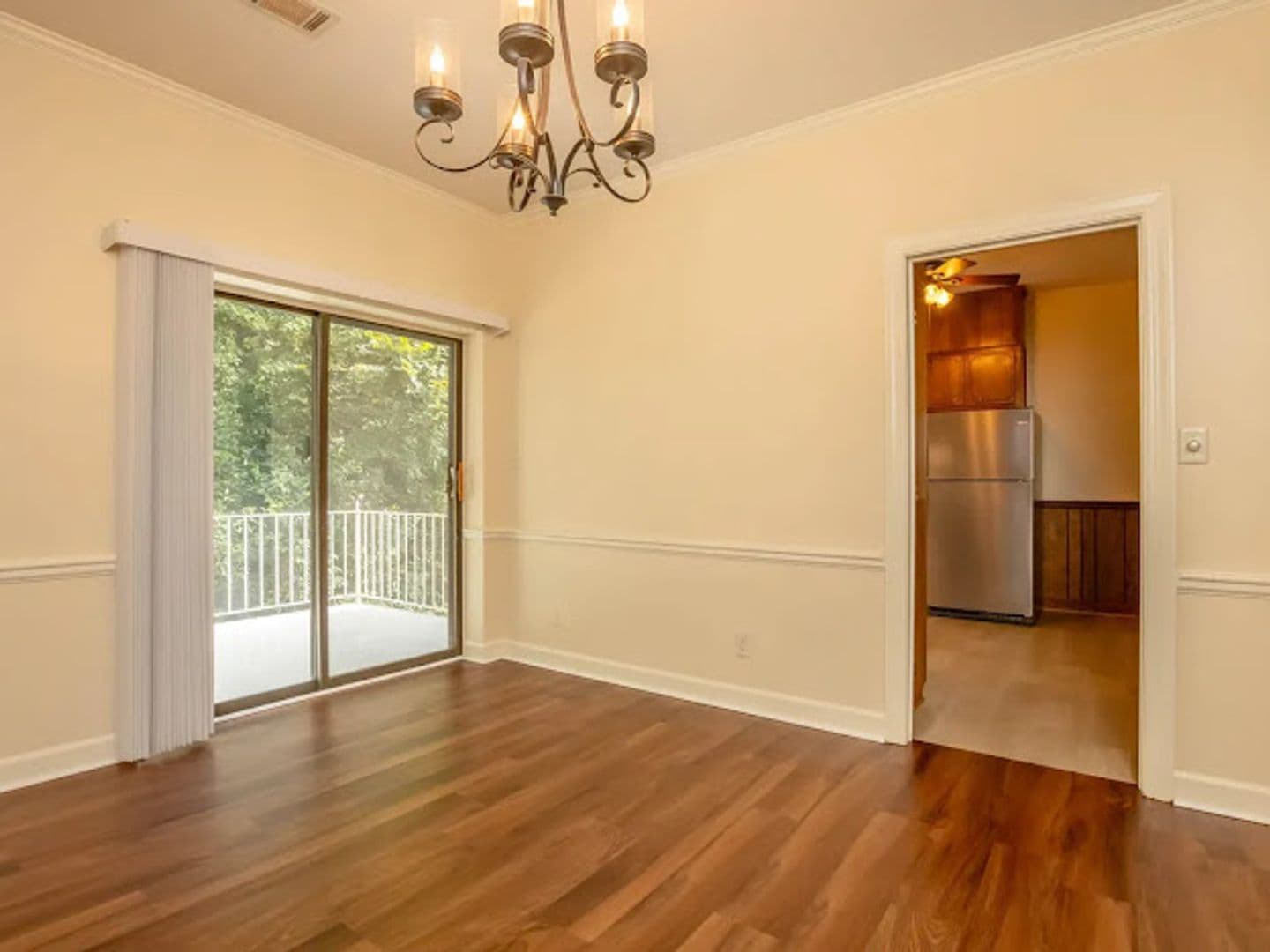 Danville Apartment: 240 Lady Astor
