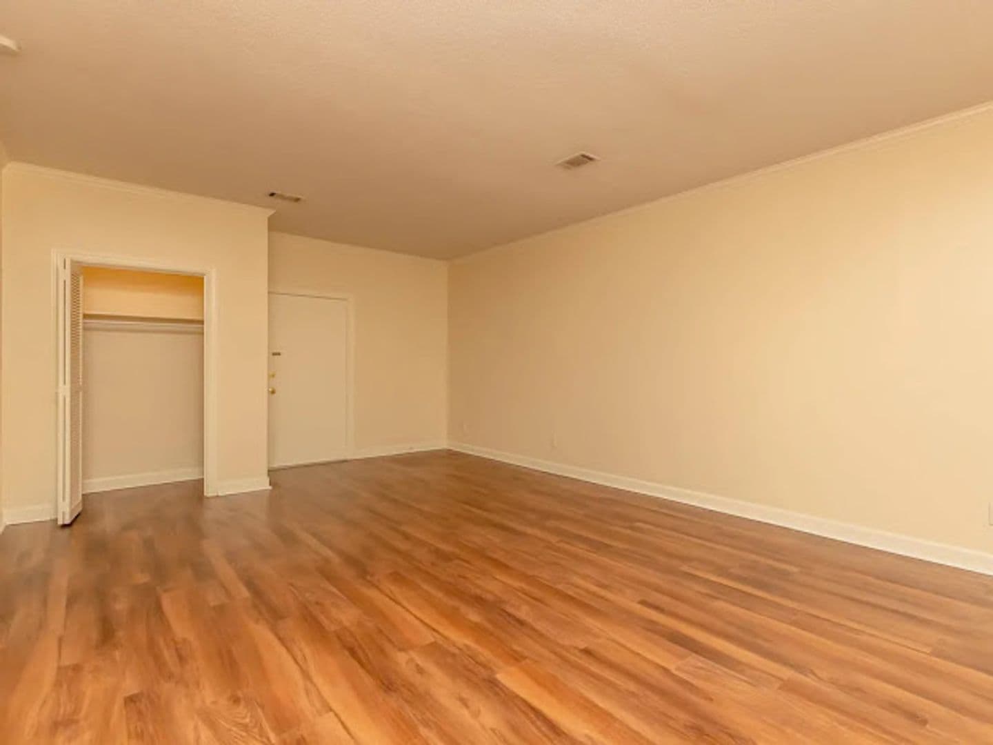 Danville Apartment: 240 Lady Astor