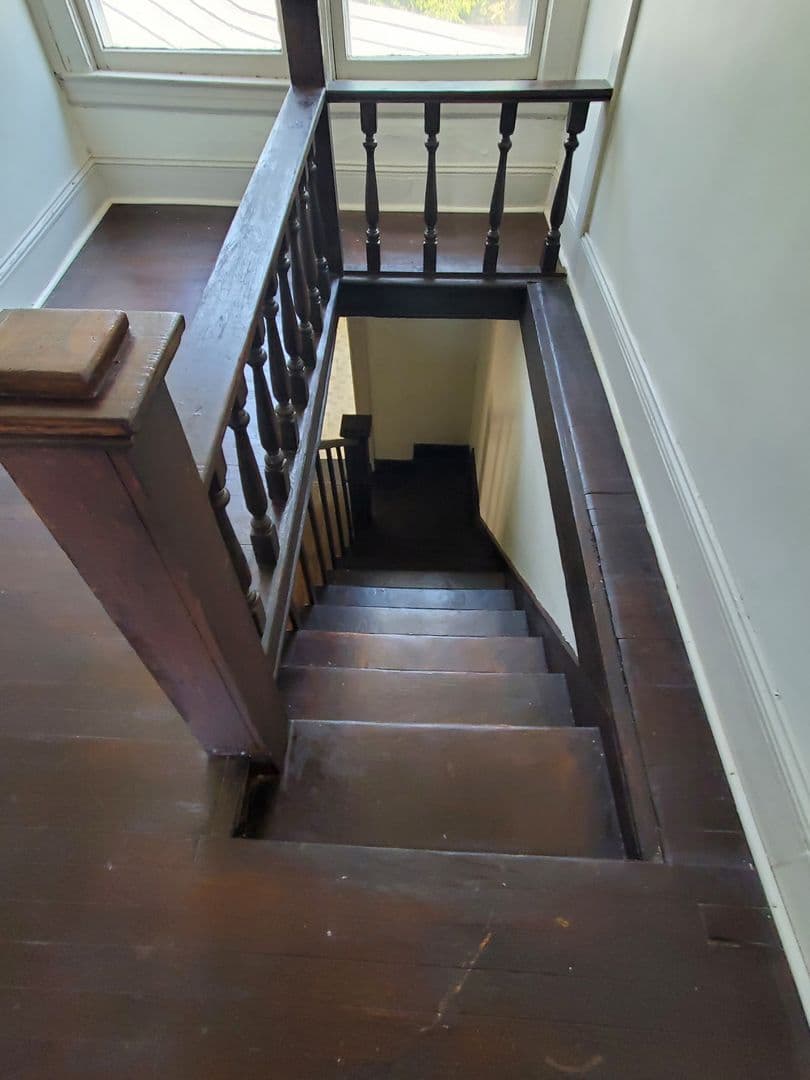 Danville House: 306 Holbrook St.