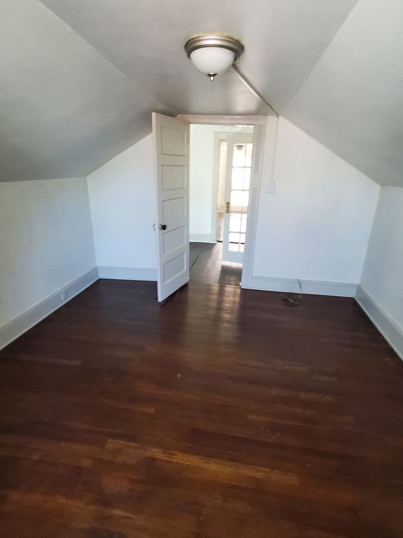 Danville House: 306 Holbrook St.