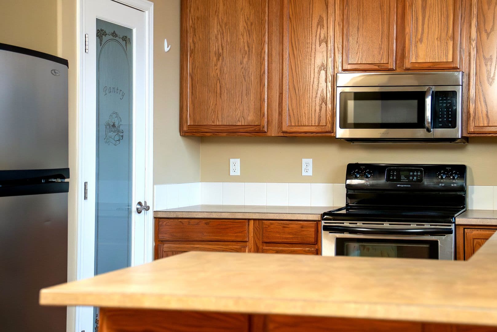 Walla Walla Apartment: 1900 1902 1904 1908 Sunset Drive