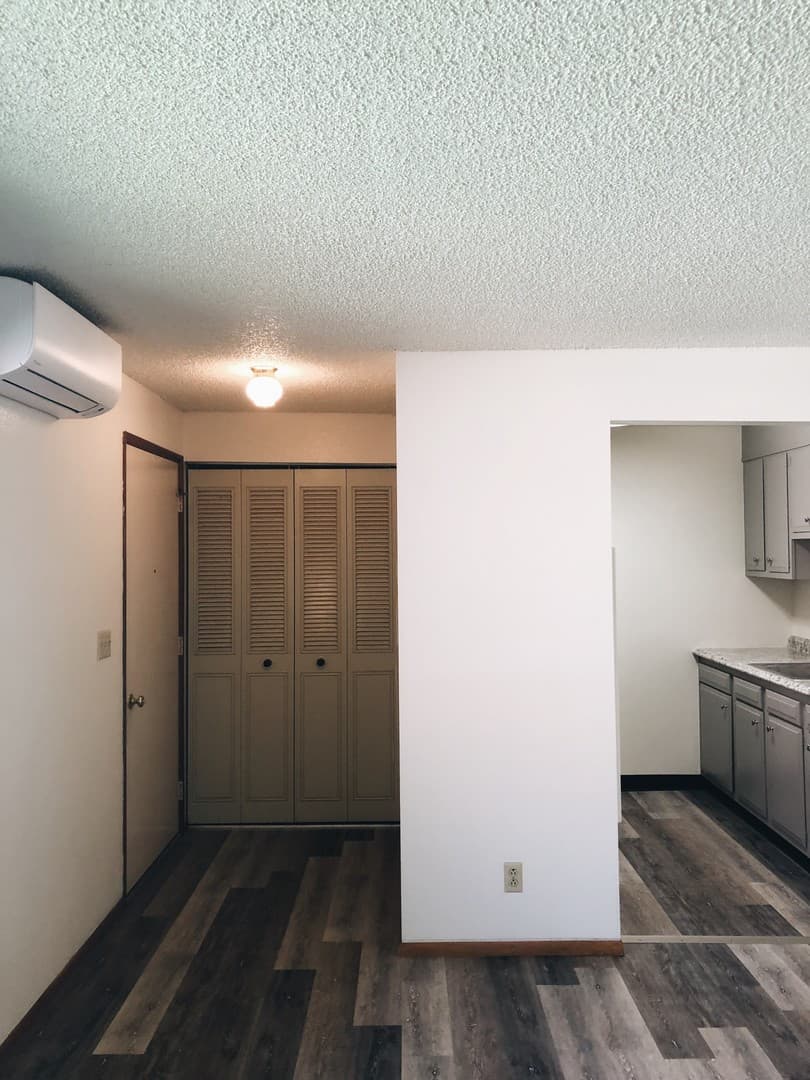 Walla Walla Apartment: 130 Bryant Ave