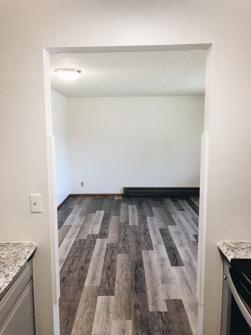 Walla Walla Apartment: 130 Bryant Ave