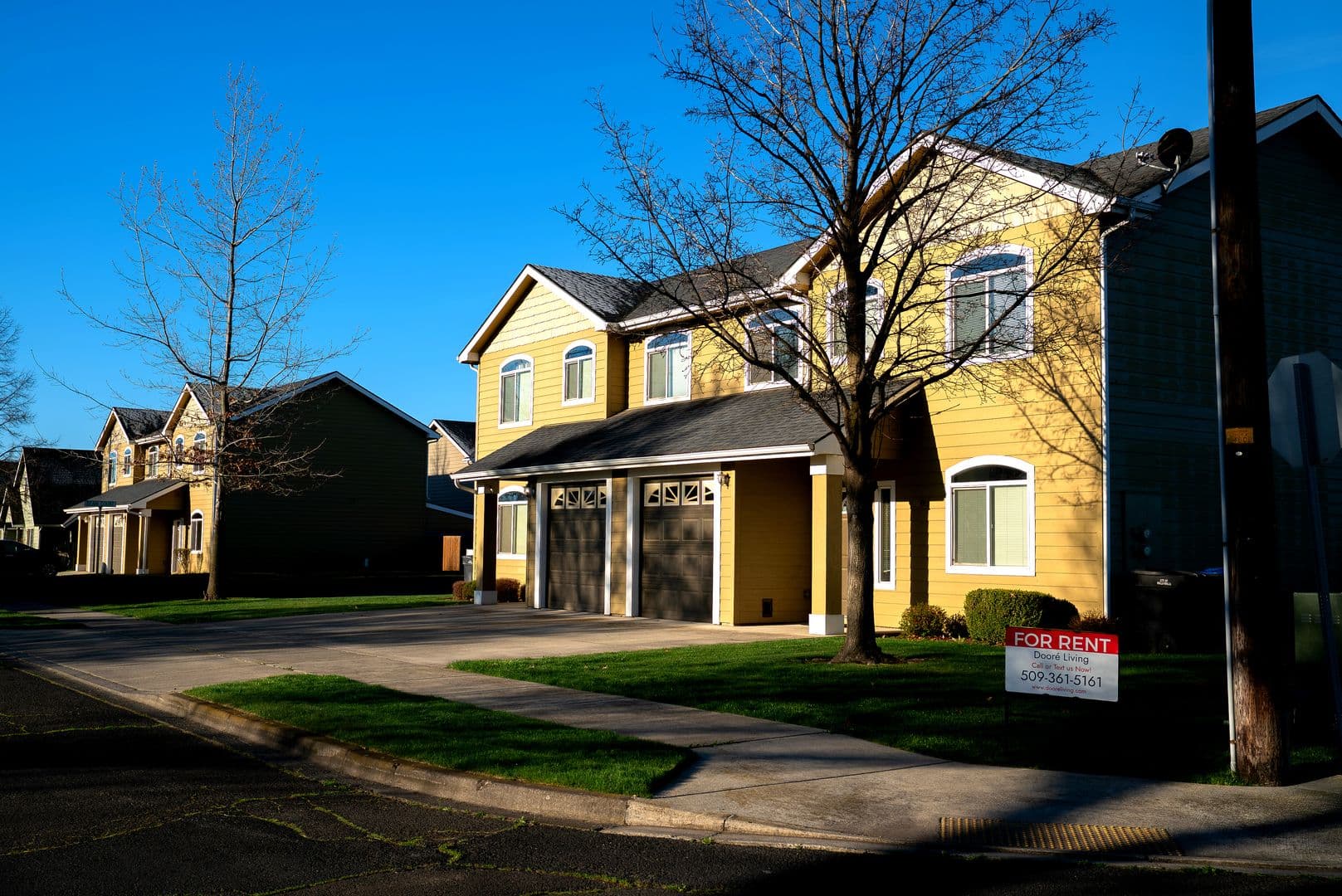 Walla Walla Apartment: 1900 1902 1904 1908 Sunset Drive