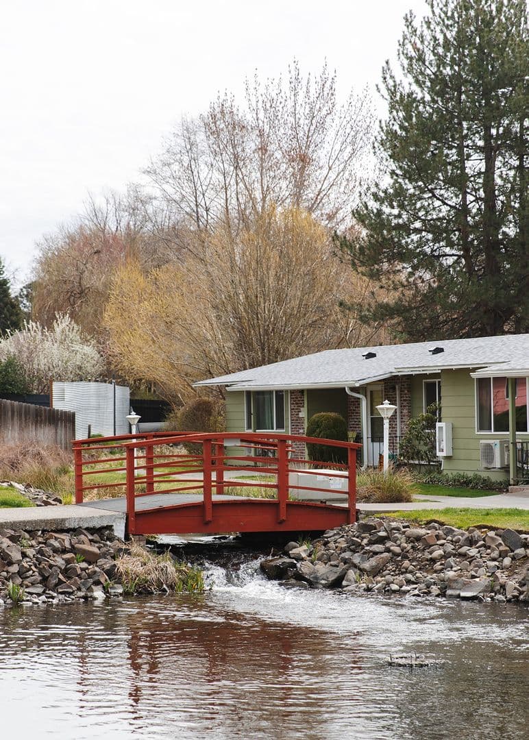 Walla Walla Apartment: 130 Bryant Ave