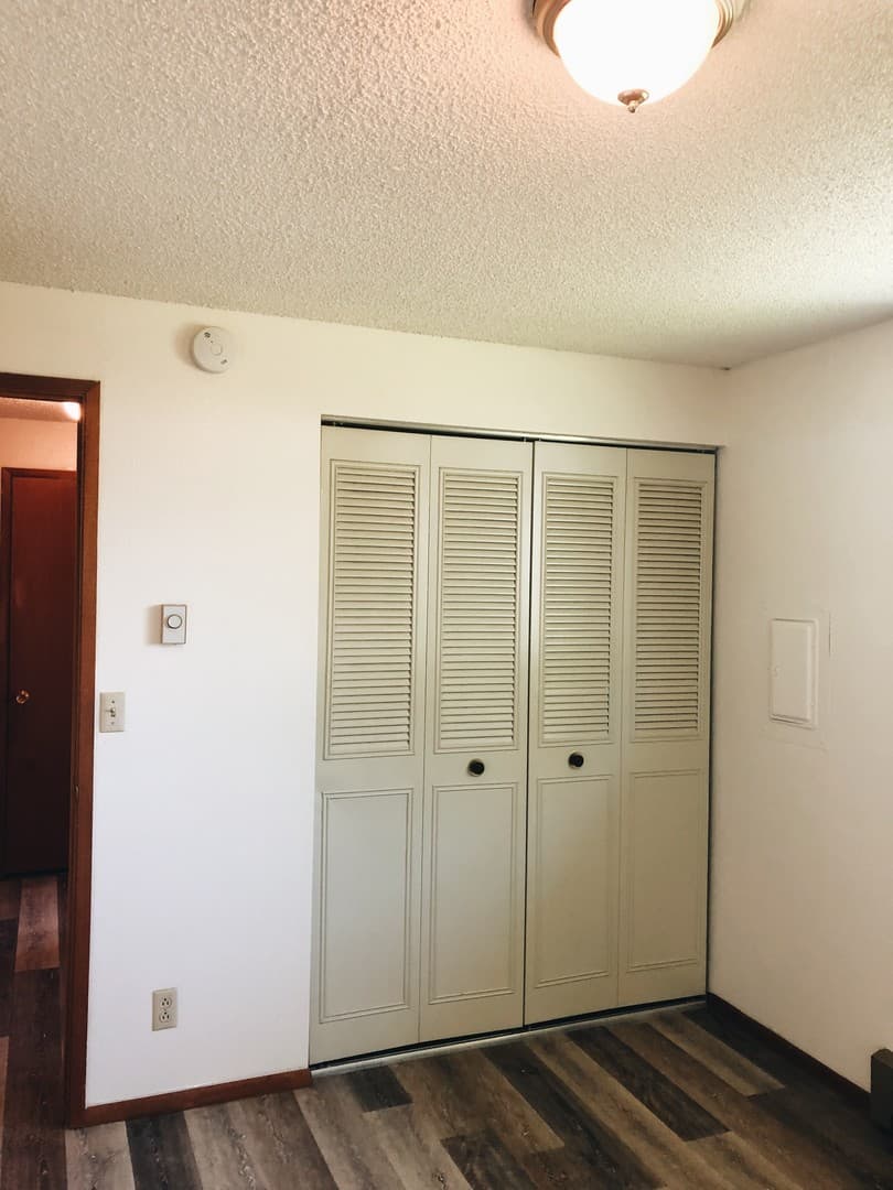 Walla Walla Apartment: 130 Bryant Ave