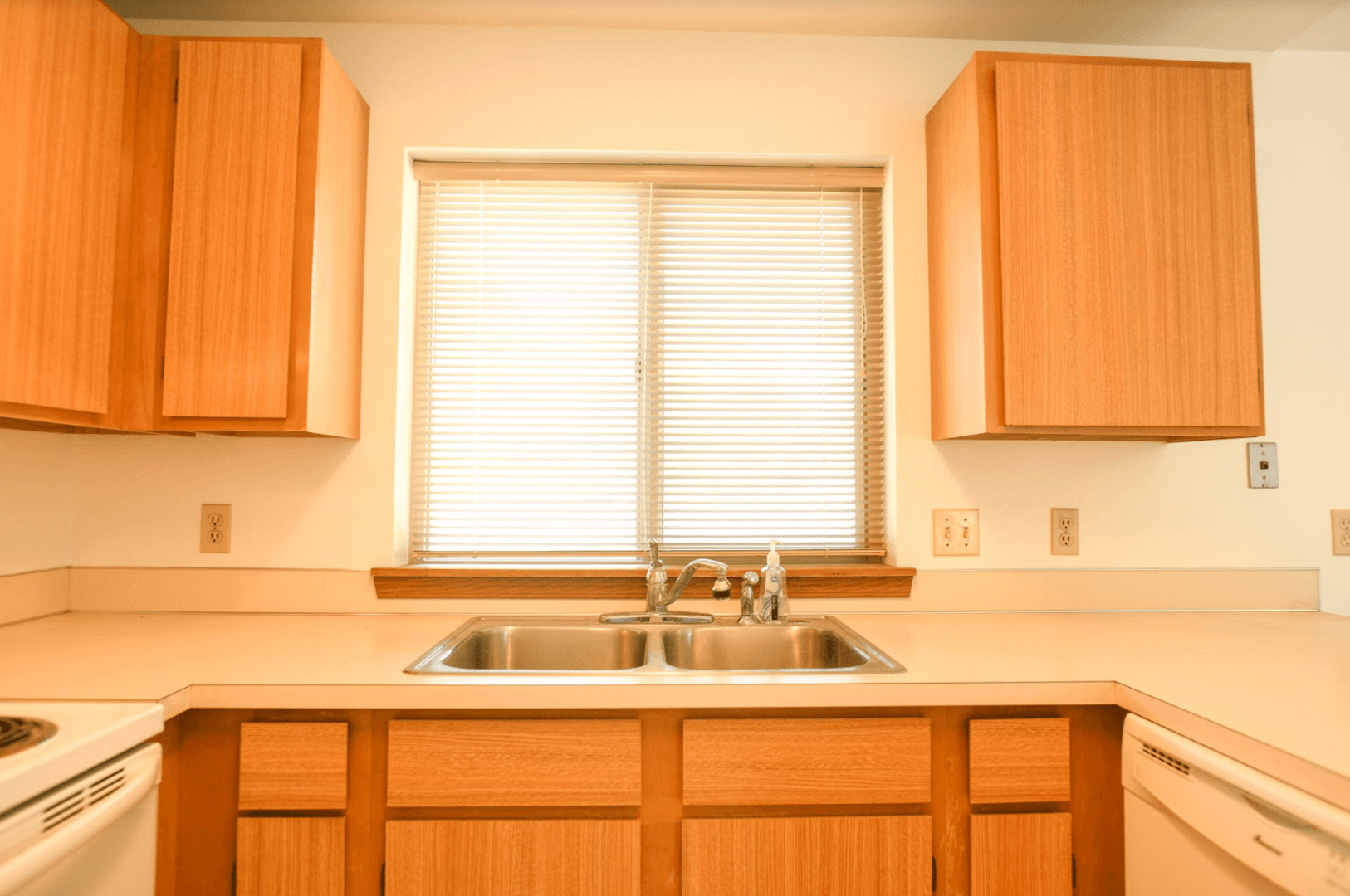 Yakima Apartment: 7204 - 7223 Willow Court