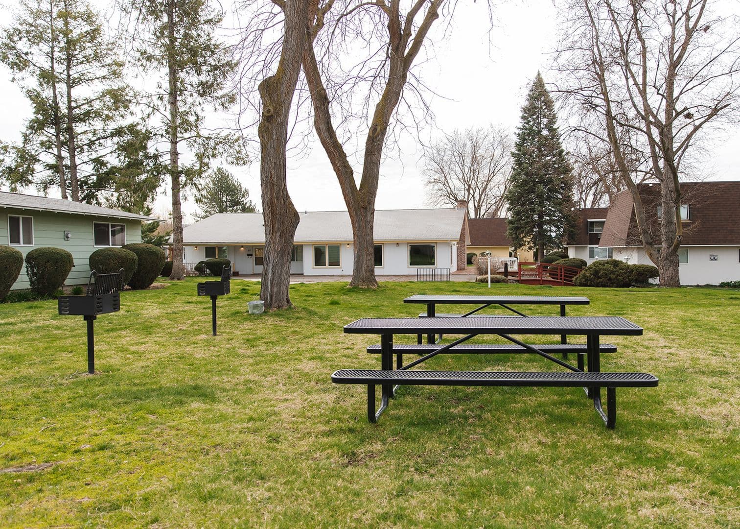 Walla Walla Apartment: 130 Bryant Ave