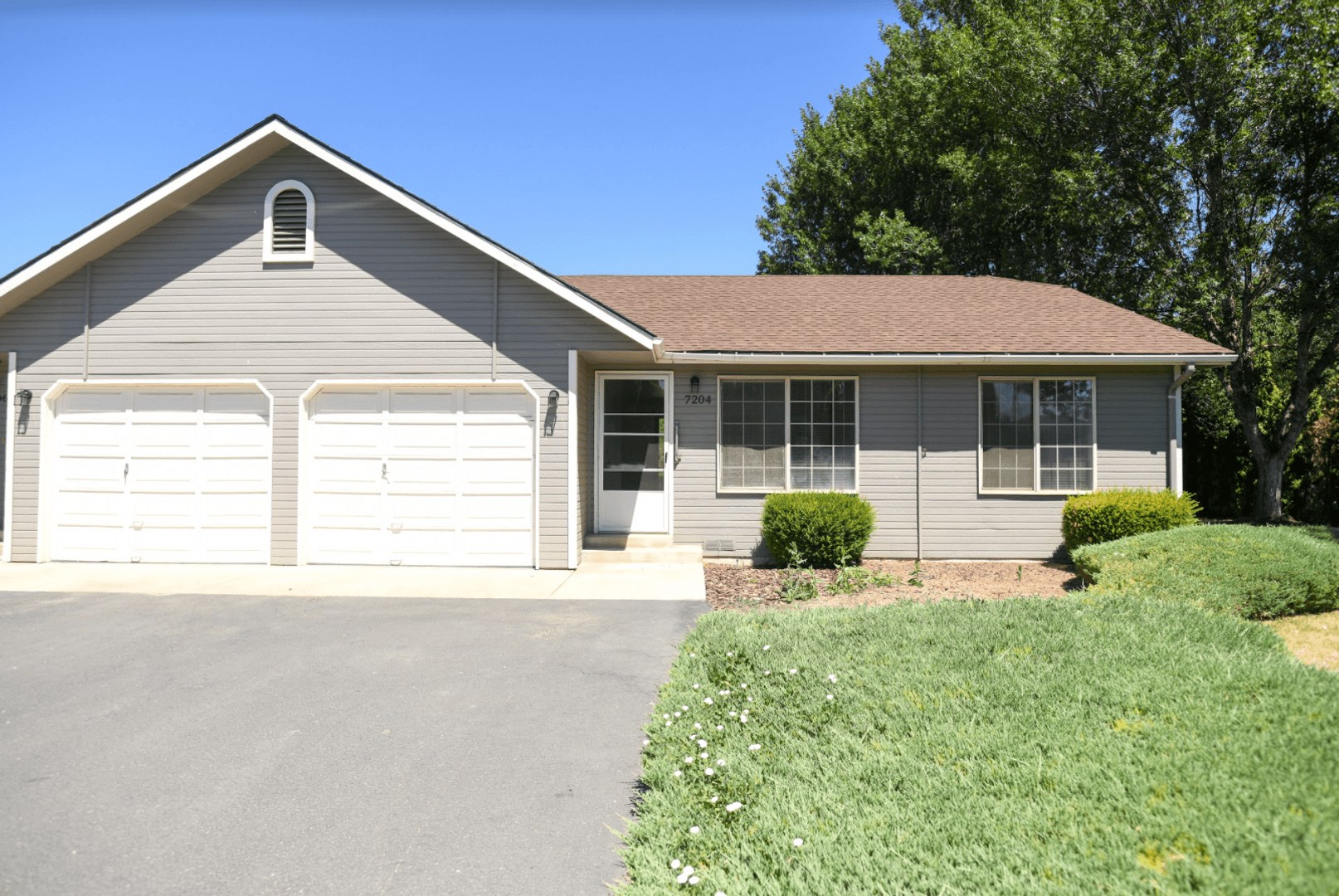 Yakima Apartment: 7204 - 7223 Willow Court