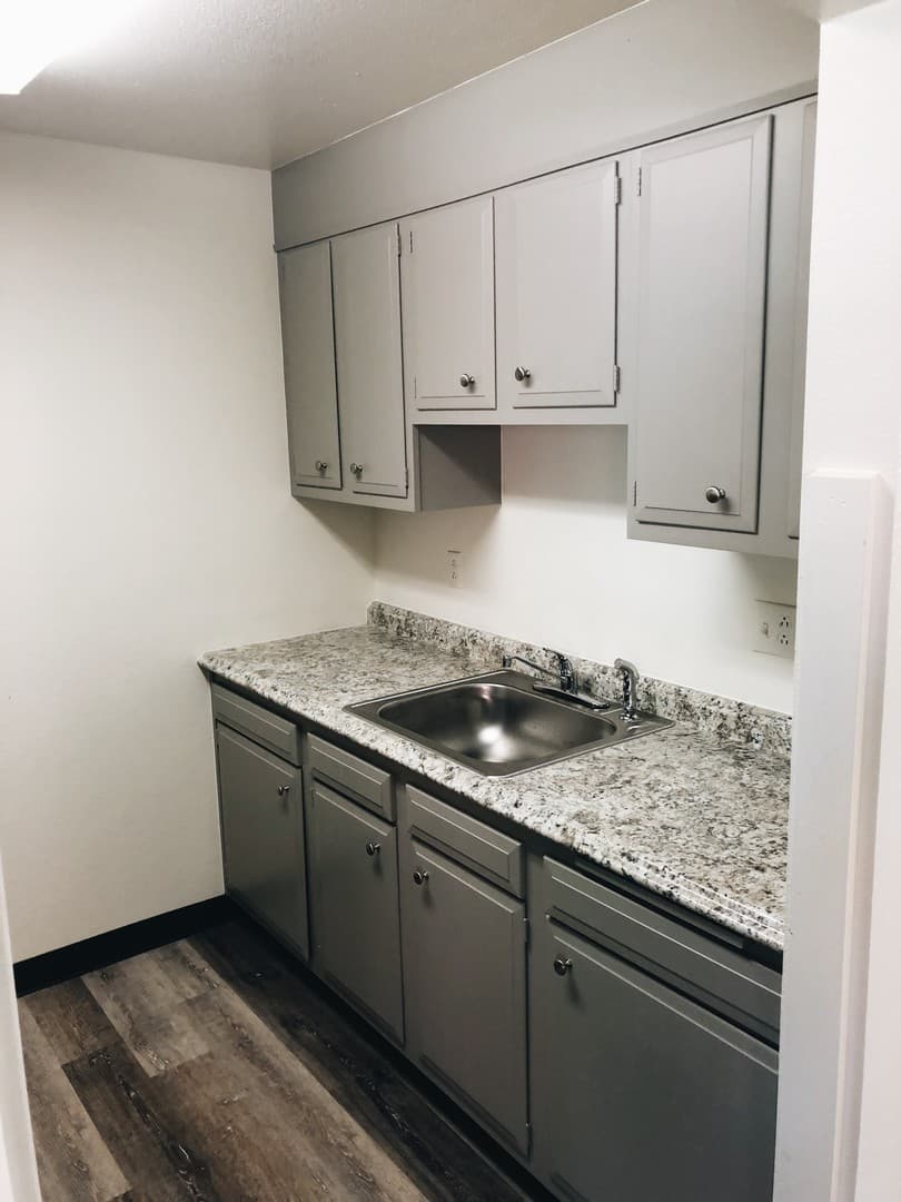 Walla Walla Apartment: 130 Bryant Ave
