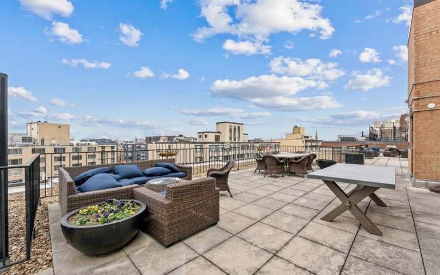 Washington Condo: 1440 N. Street, NW