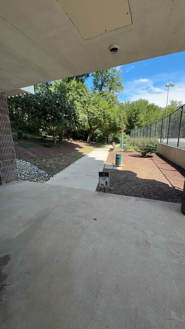 Alexandria House: 6301 Stevenson Avenue