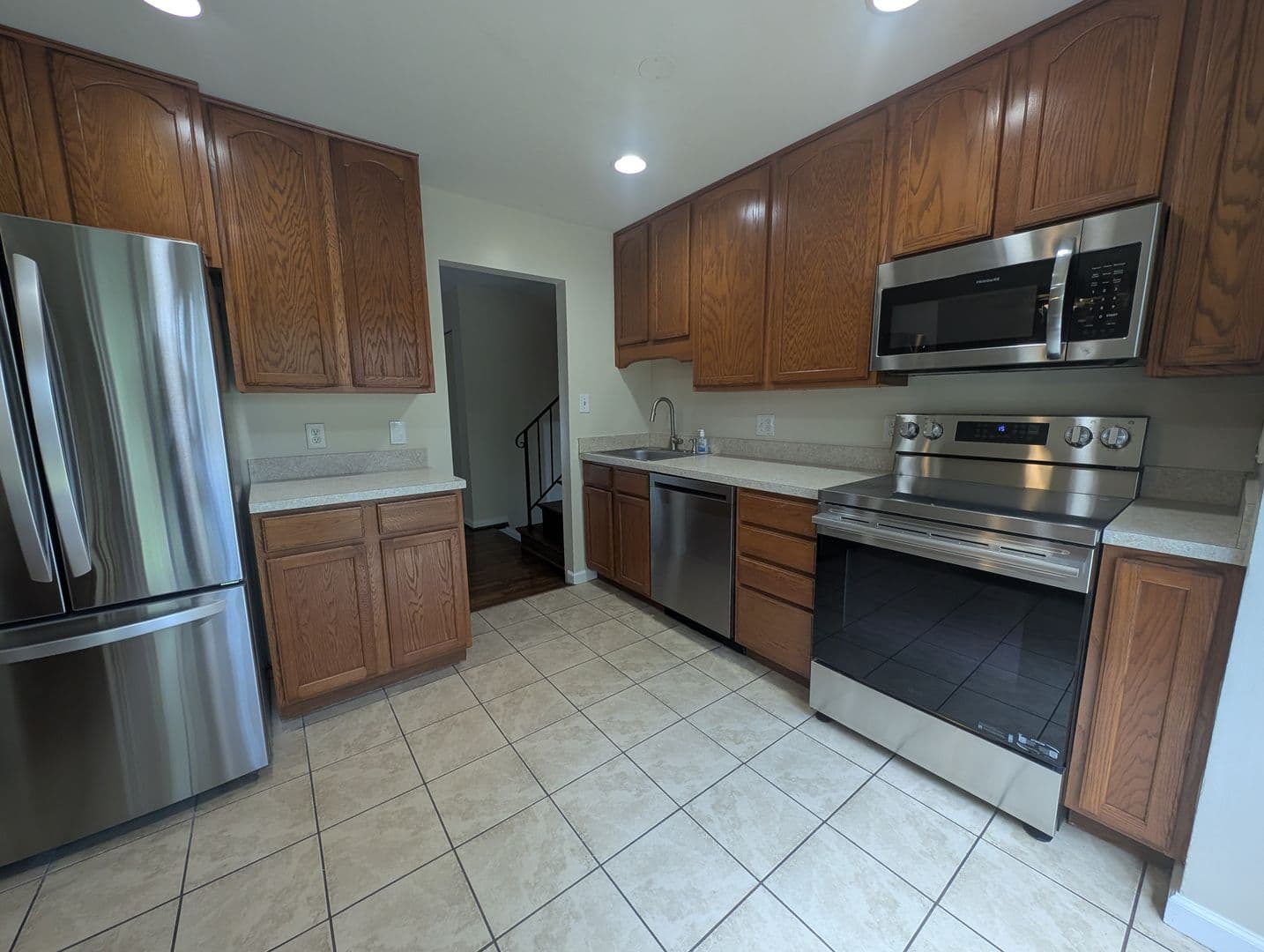 Alexandria House: 4503 Picot Rd