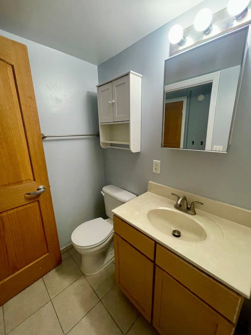 Washington Condo: 800 4th St. SW