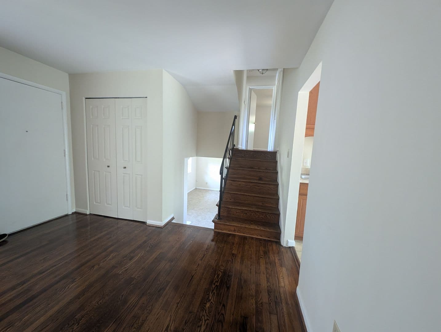 Alexandria House: 4503 Picot Rd