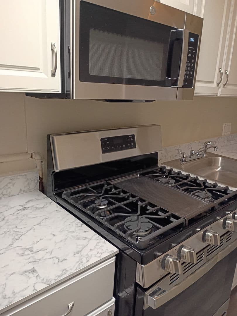 Washington Condo: 514 11th St. SE