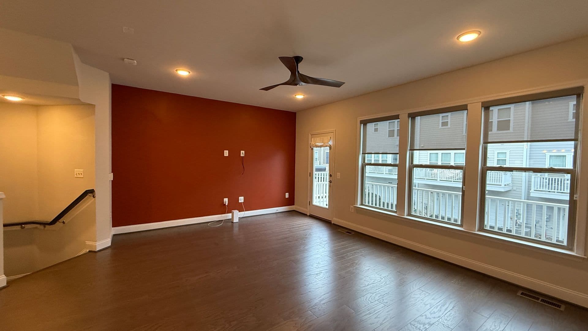 Dumfries Townhome: 1949 Greenbriar Hall Rd