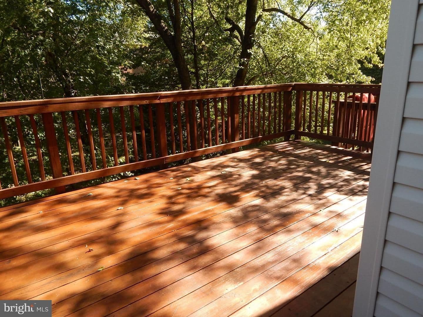 Alexandria House: 6409 Nice Pl