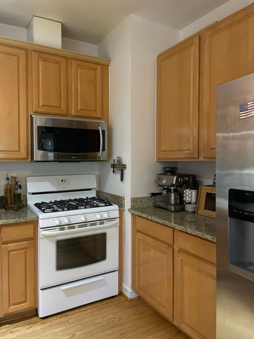 Alexandria Townhome: 3826 Watkins Mill Drive