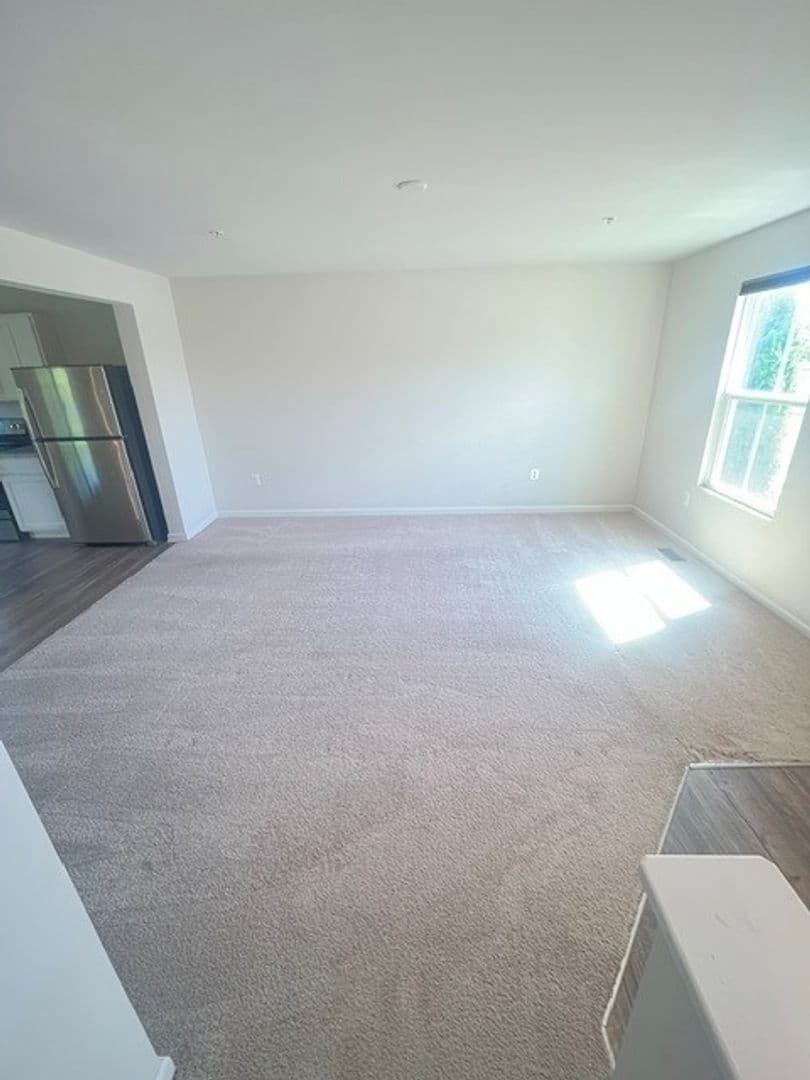 Lexington Park House: 21830 Primrose Willow