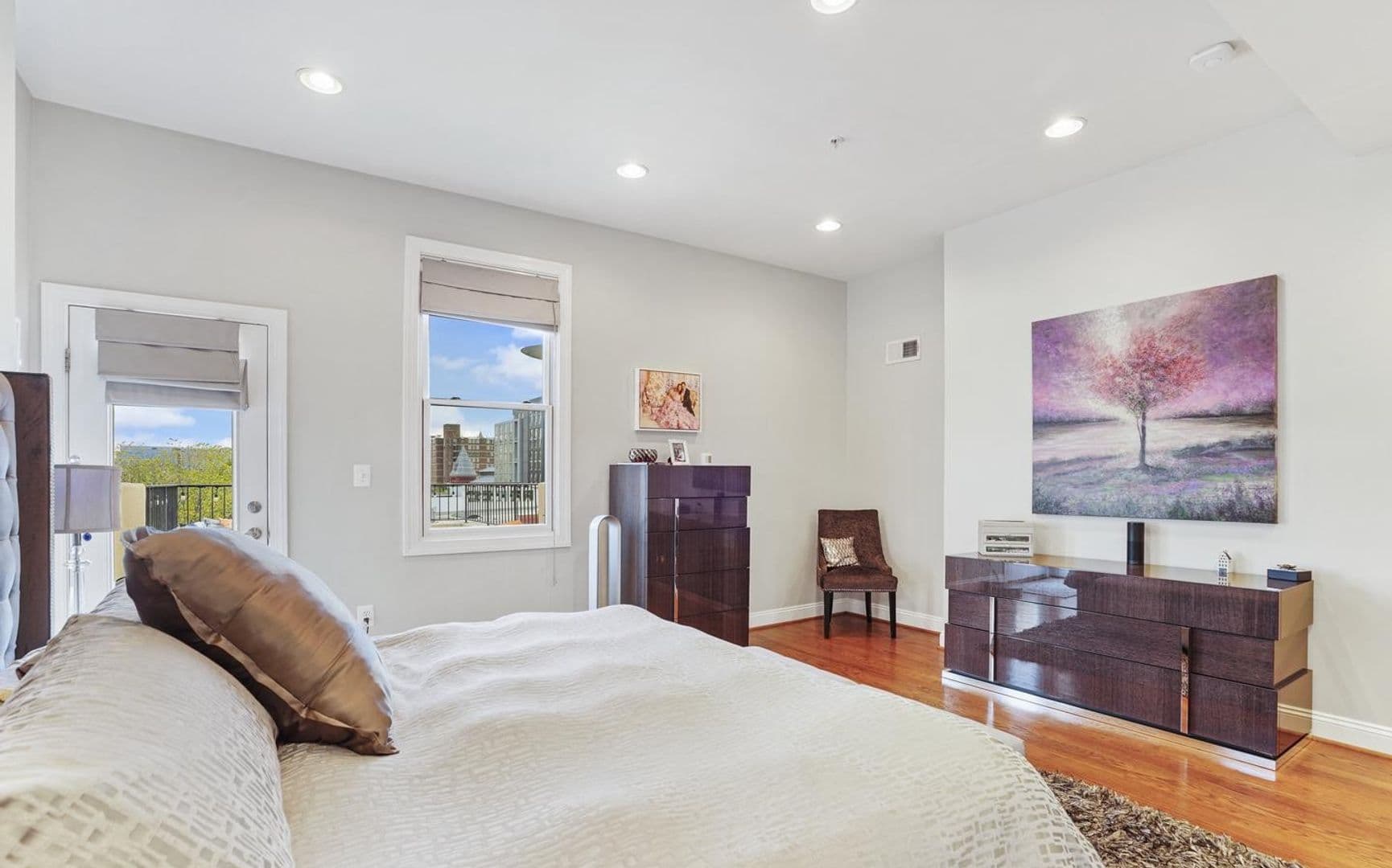 Washington House: 636 Q Street, NW