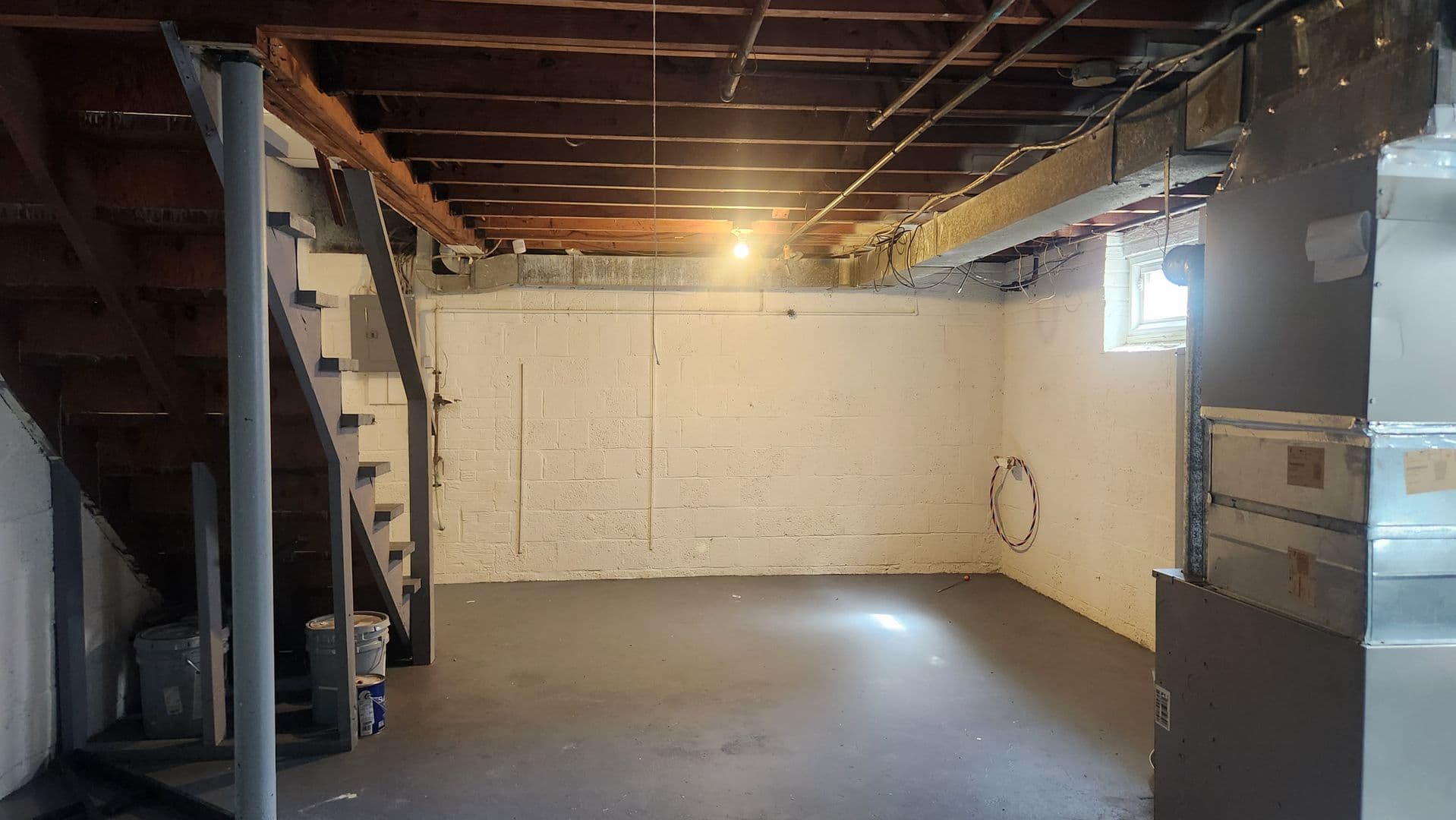 ALEXANDRIA Townhome: 27 S Hudson Street