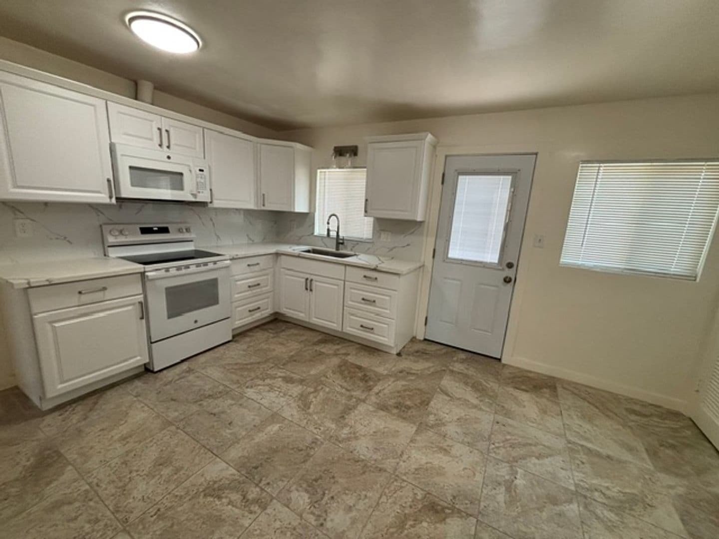 El Centro House: 1249 Sandalwood Dr.