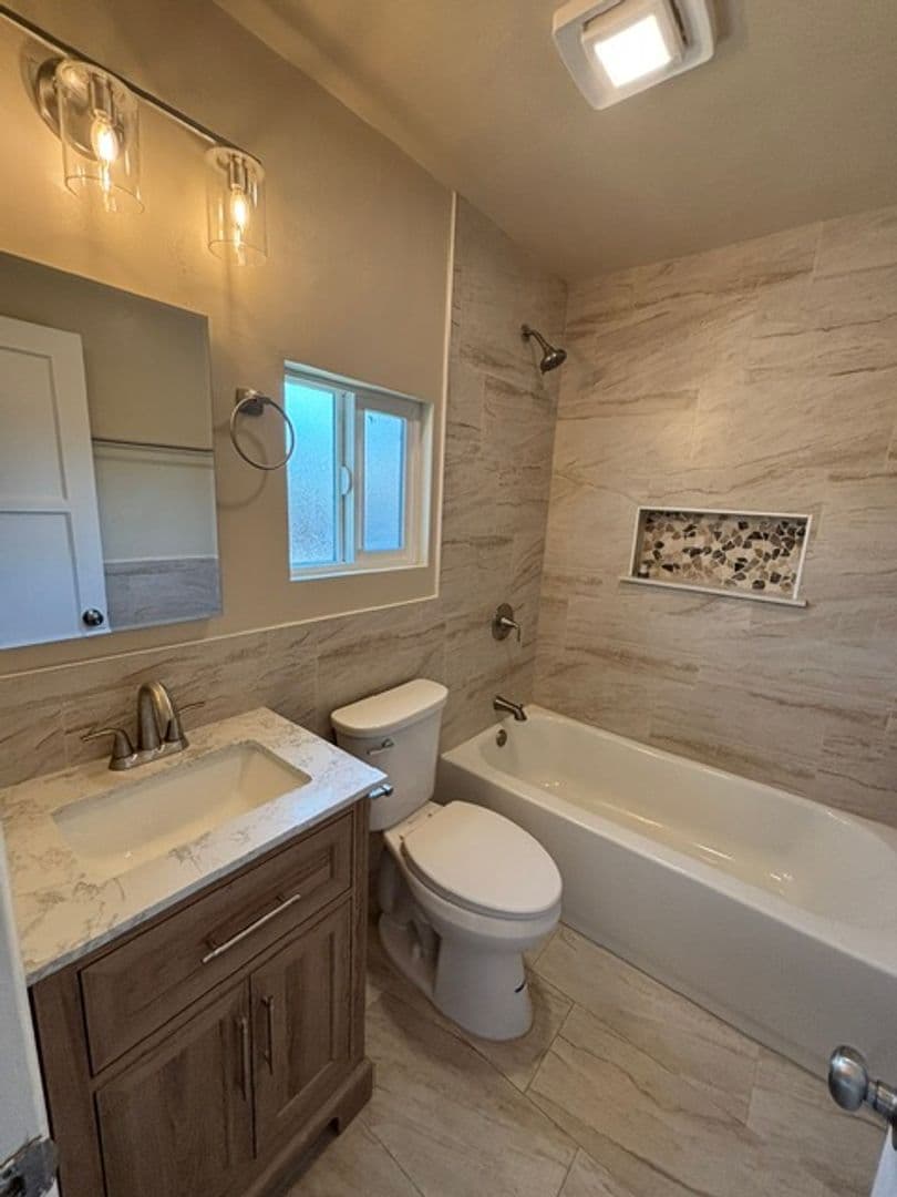 El Centro House: 1249 Sandalwood Dr.