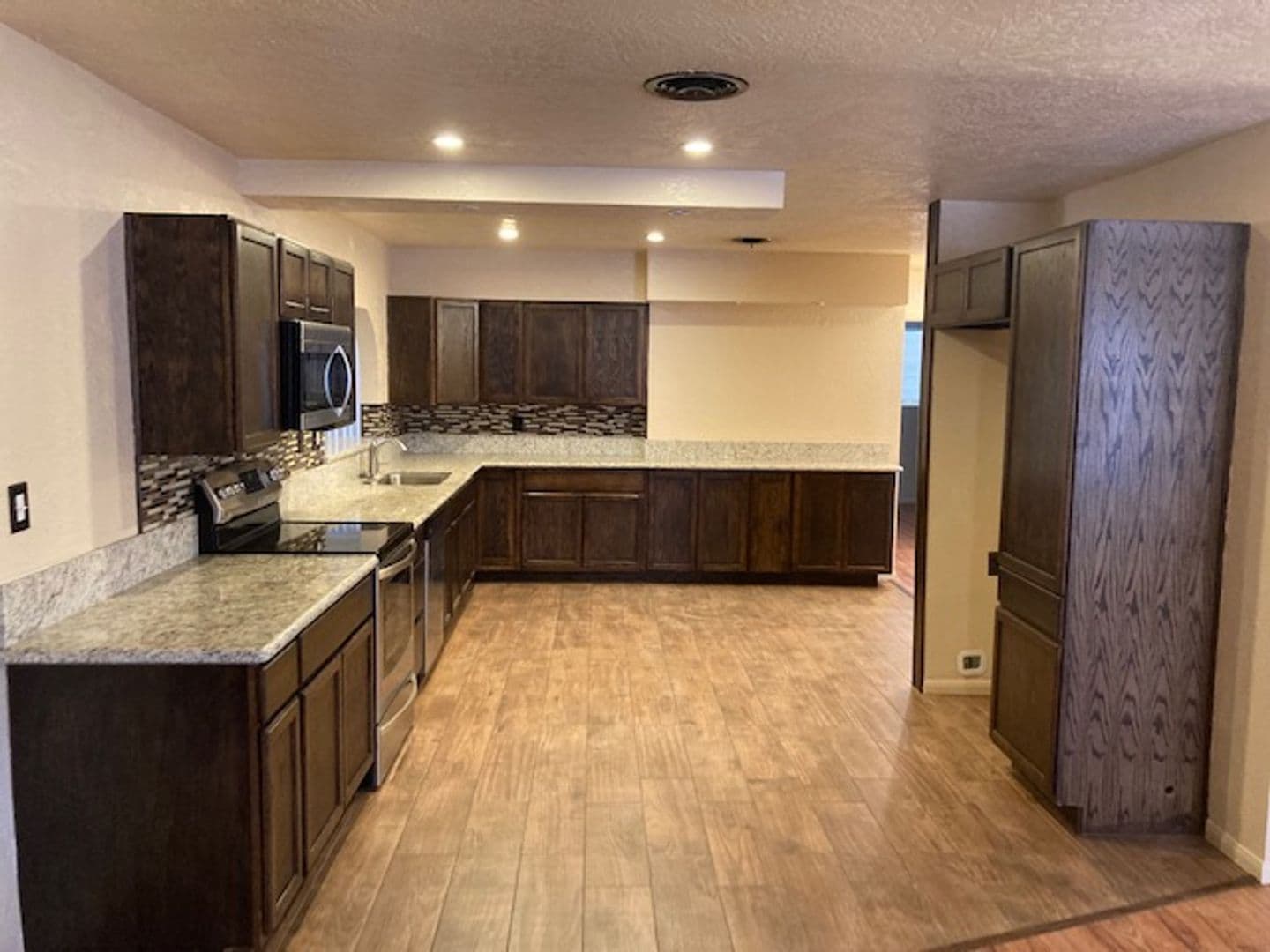 El Centro House: 1746 Lenrey Ave.