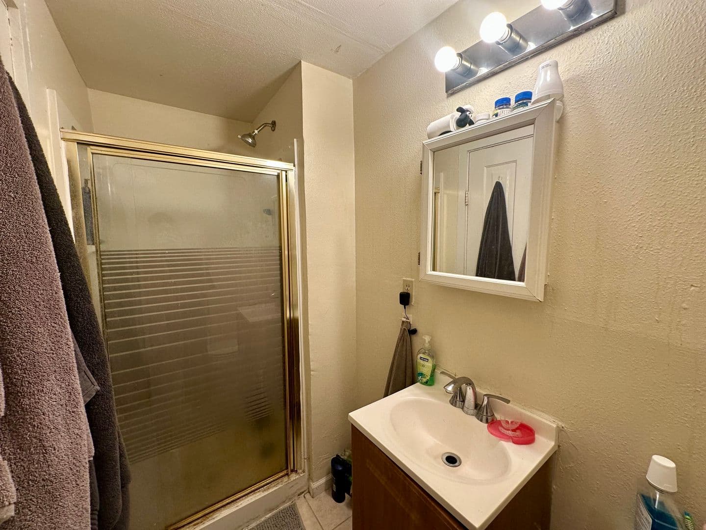 Milwaukee Apartment: 706-08 E. Juneau Ave.