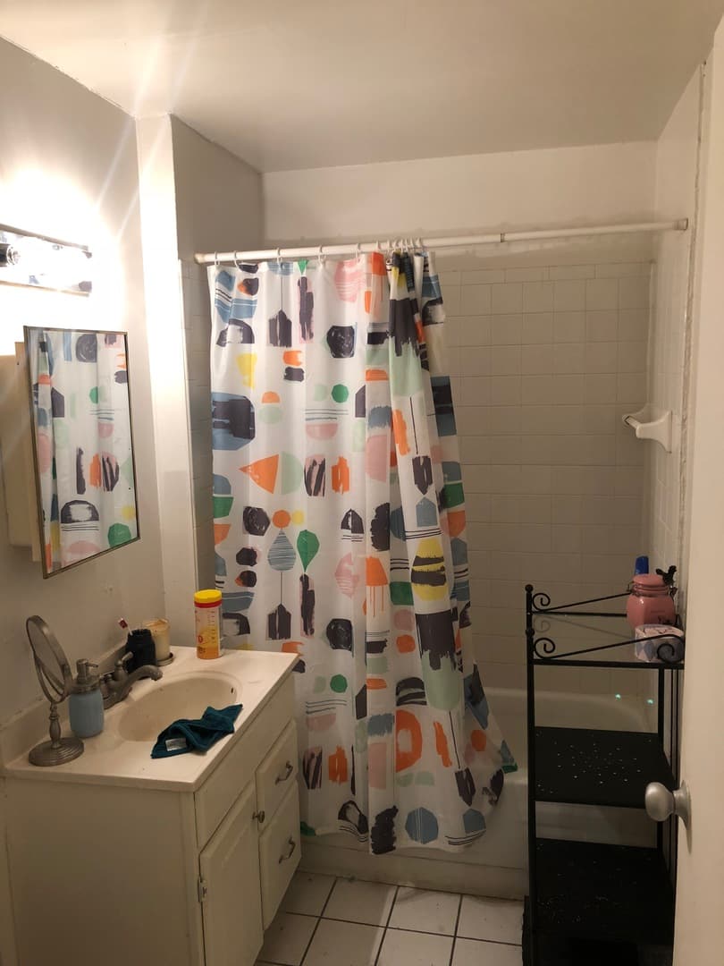 Milwaukee Apartment: 1309 N. Cass St.