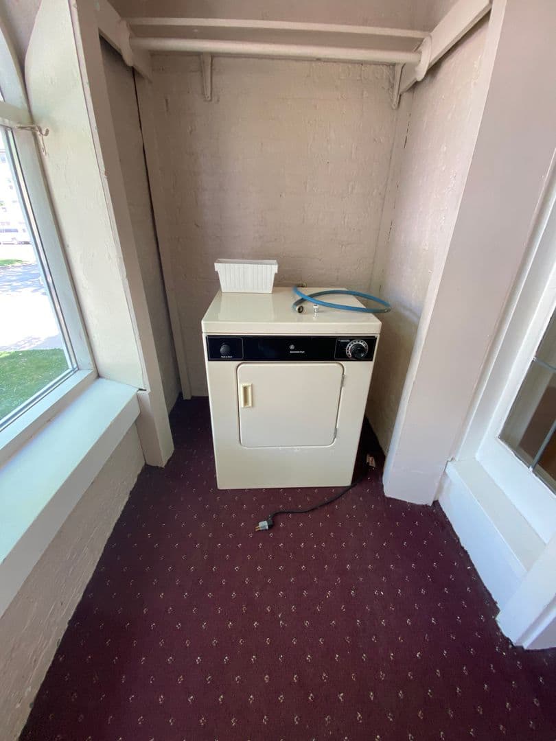 Milwaukee Apartment: 1233 N Marshall St.