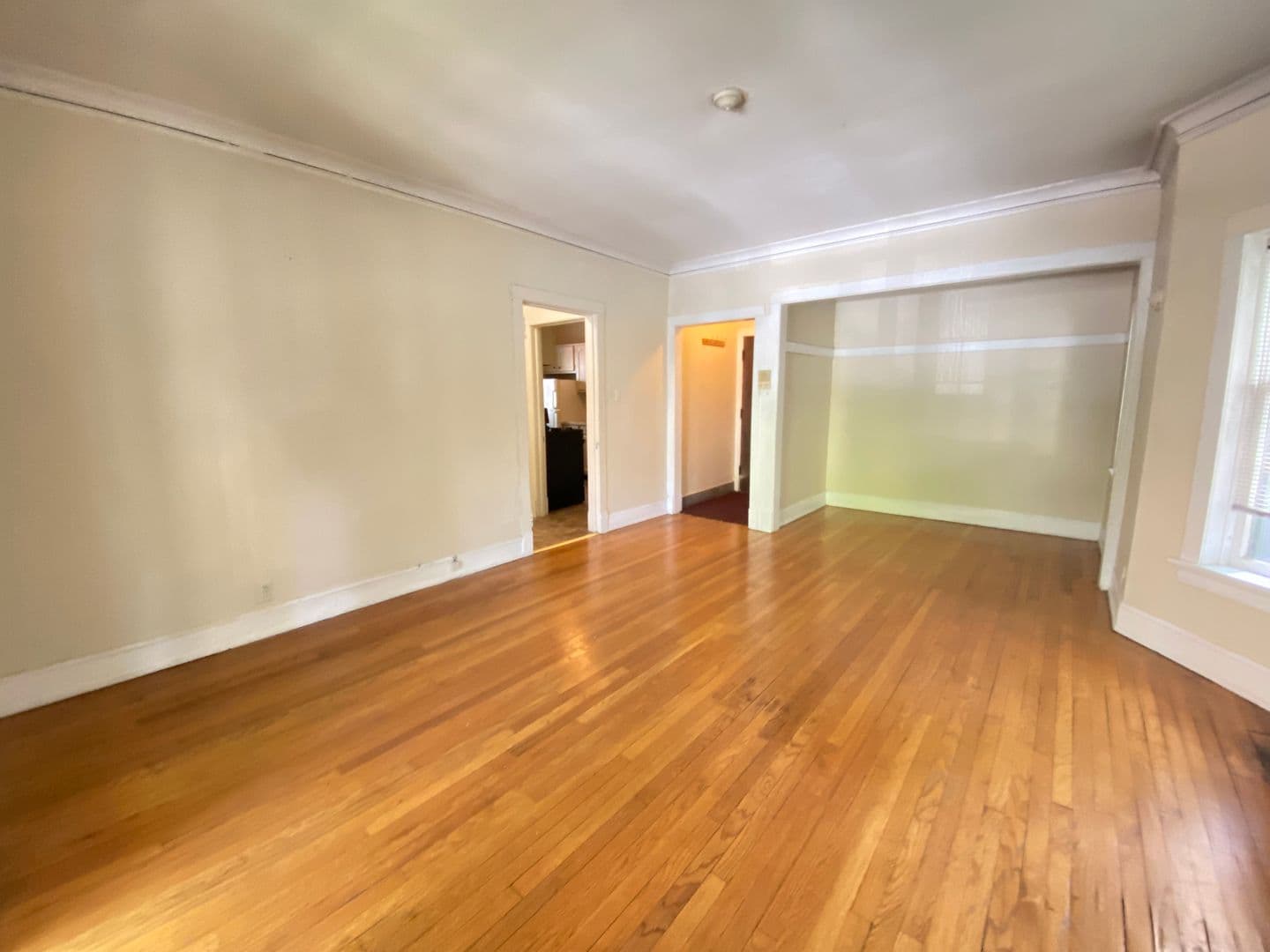 Milwaukee Apartment: 1233 N Marshall St.
