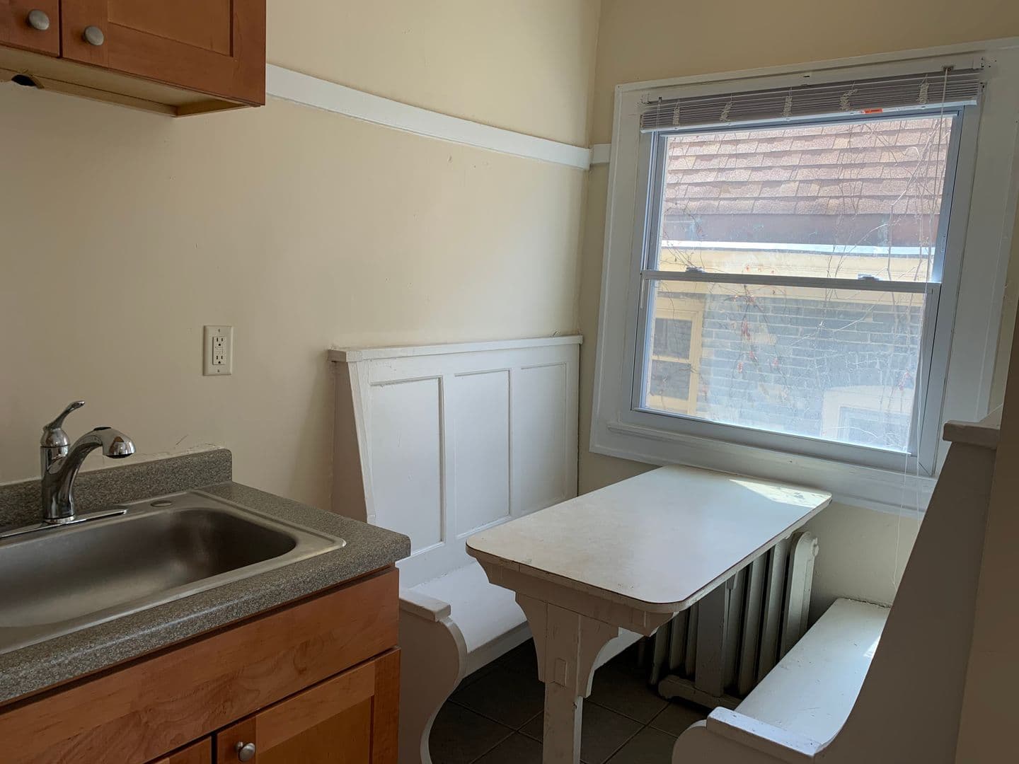 Milwaukee Apartment: 829 N. Cass St.