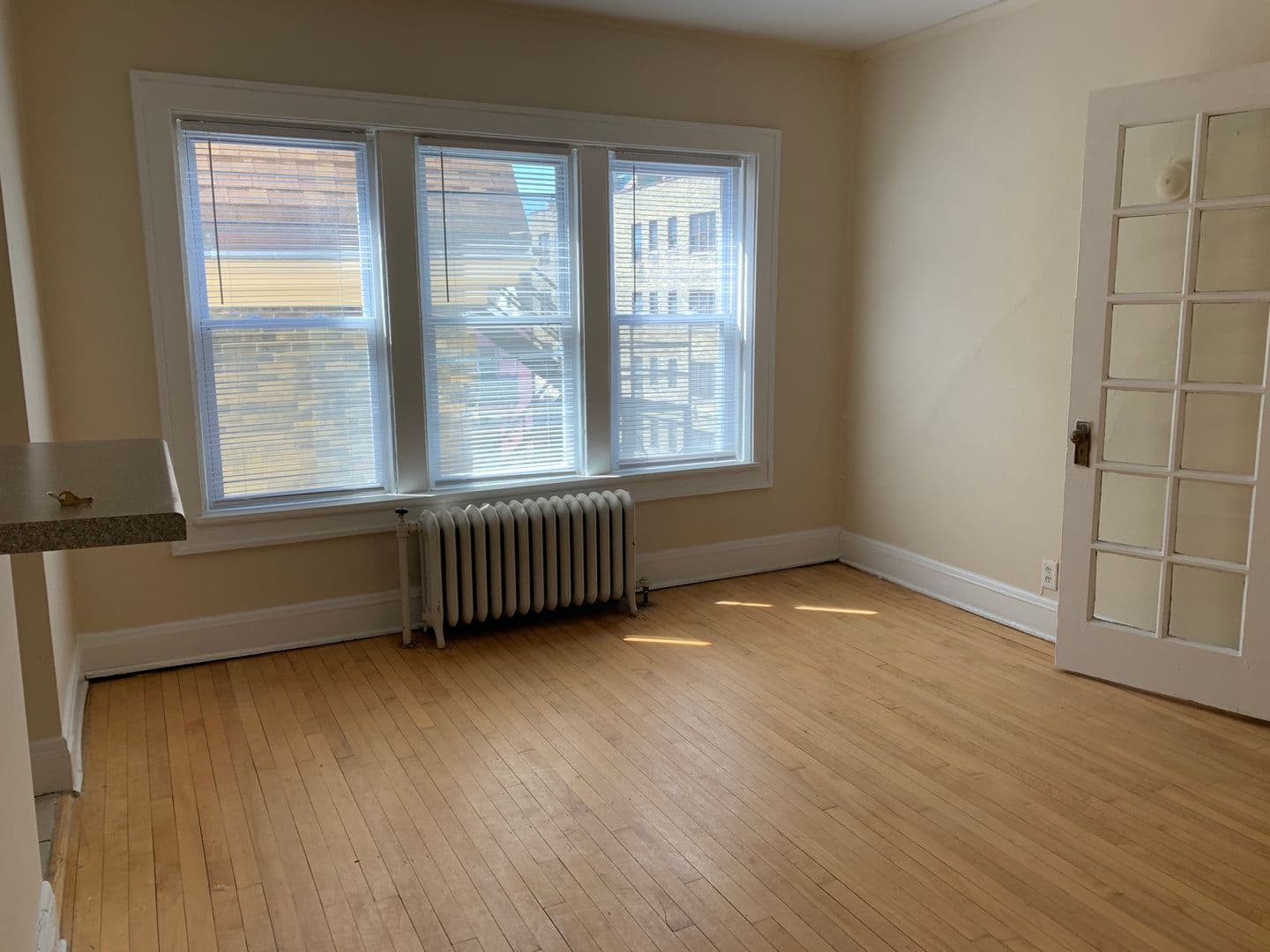Milwaukee Apartment: 829 N. Cass St.
