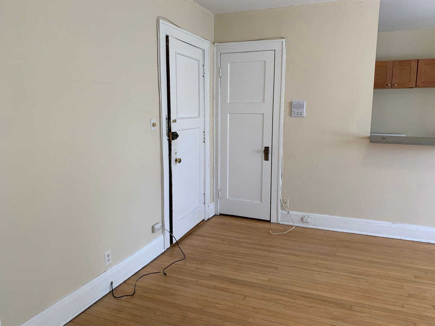 Milwaukee Apartment: 829 N. Cass St.