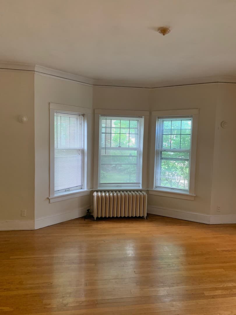 Milwaukee Apartment: 1233 N Marshall St.