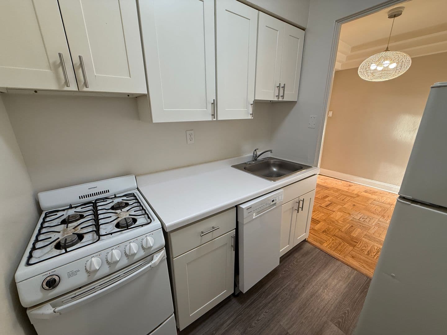 Shorewood Apartment: 2121 E. Capitol Dr.