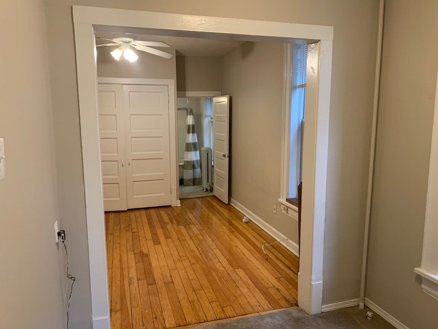 Milwaukee Apartment: 918 E. Knapp St.