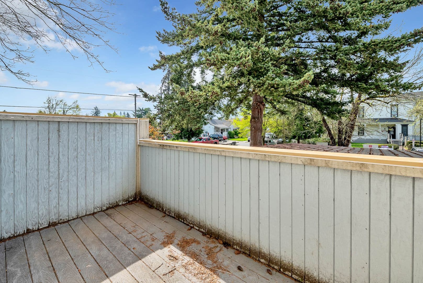 Salem Apartment: 151 - 199 25th Street NE
