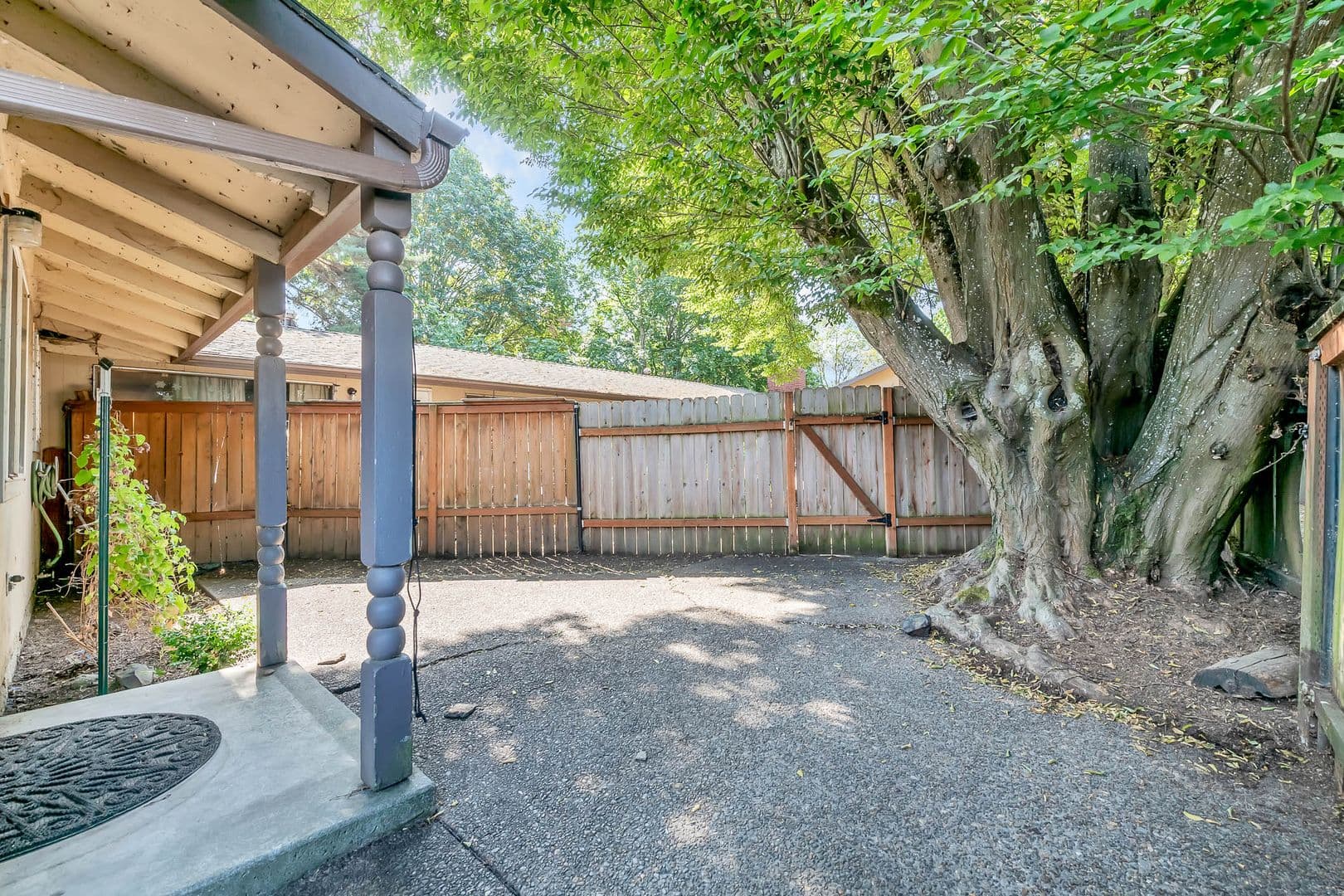 Salem Apartment: 1809 - 1817 Ferry St SE